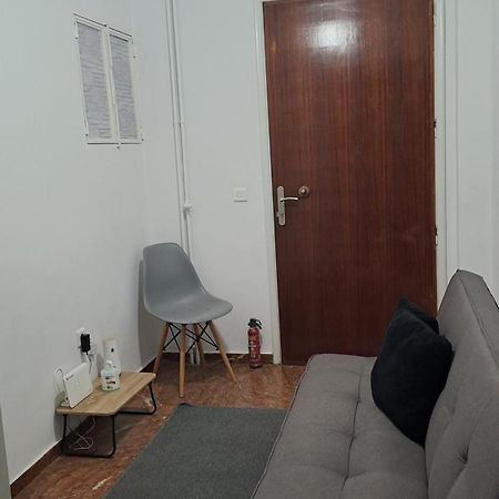 Central Location نافبليو المظهر الخارجي الصورة